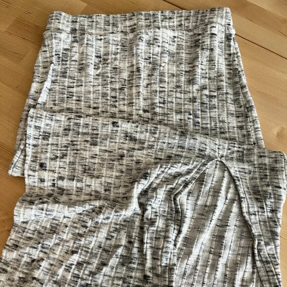 ASOS Design Soft Ribbed Midi Skirt - Picture 1 of 3